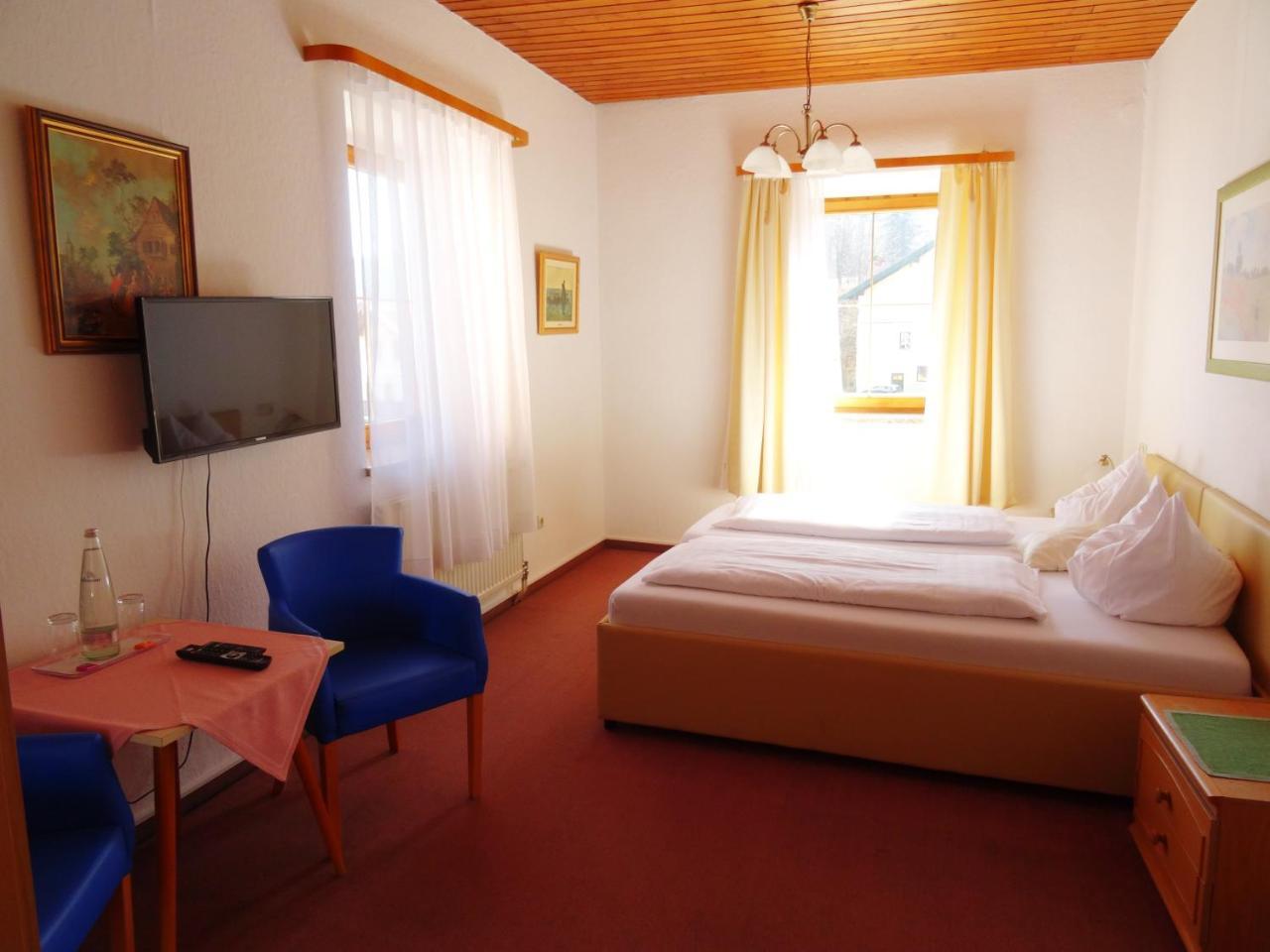Hotel Gasthof Forelle Siegsdorf Exterior foto